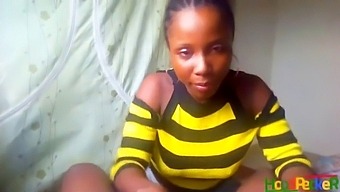 African-American Teen Gives Oral Pleasure And Receives Oral Ejaculation In Homemade Video
