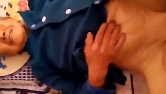 Old Chinese Granny Gets Her Pussy Filled With Cum