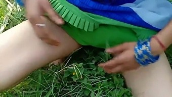 Lalita Singh'S Buitenavontuur In Hardcore Anaal En Poesje Spelen