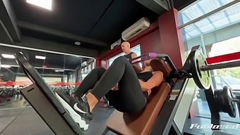 Brown Beauty'S Solo Session With Toys And High Definition Video