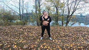 Fat Milf'S Public Boob Play Near Lake
