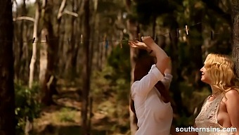 Australian Lesbians Celebrate Natural Beauty In Intimate Video