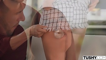 Katrina, A Seductive Real-Estate Agent, Surprises Her Client With A Steamy Anal Encounter