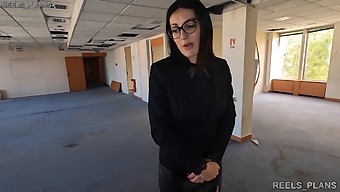Real Estate Agent Engages In Anal Sex During Fake Client Visit