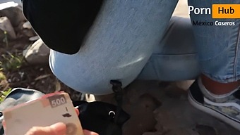 I Am An Amateur And I Have A Big Ass And I Squirt While Having Sex With A Stranger And I Even Cum Twice.