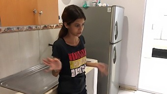 I Have My Stepsister Give Me A Blowjob In The New House That Our Parents Bought.