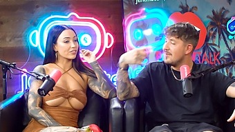 Lily Phillips Has Sex With A Small Statured Person In Front Of Willow Harper In A Podcast.